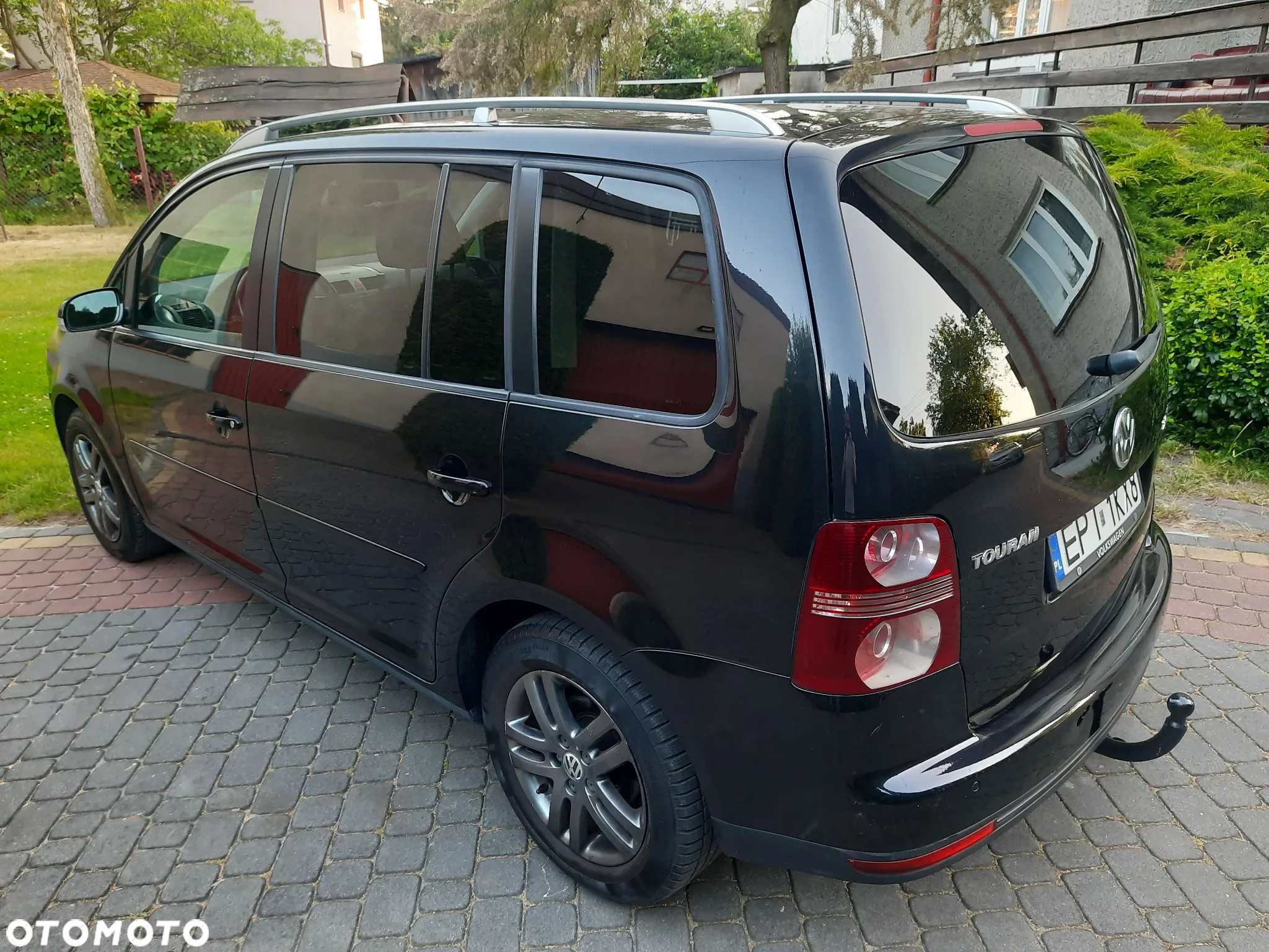 Volkswagen Touran 2.0 TDI DSG United - 6