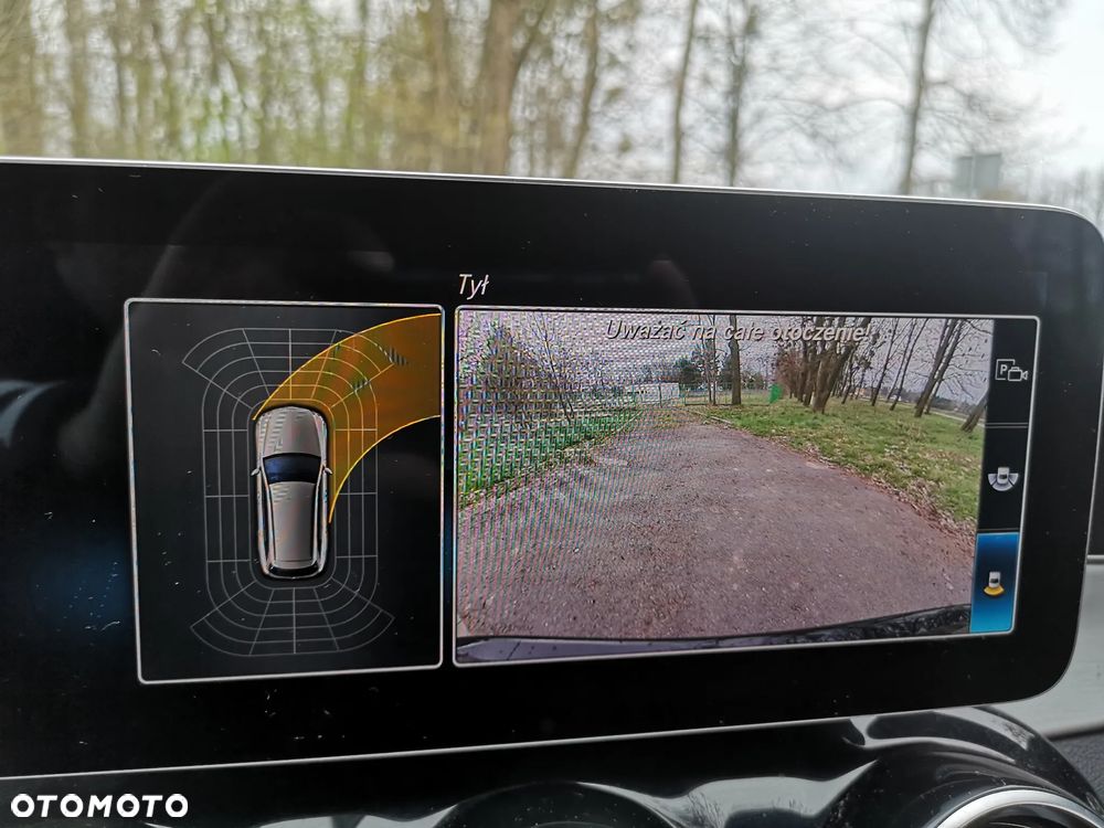 Mercedes-Benz Klasa C 400 4Matic 9G-TRONIC AMG Line - 34