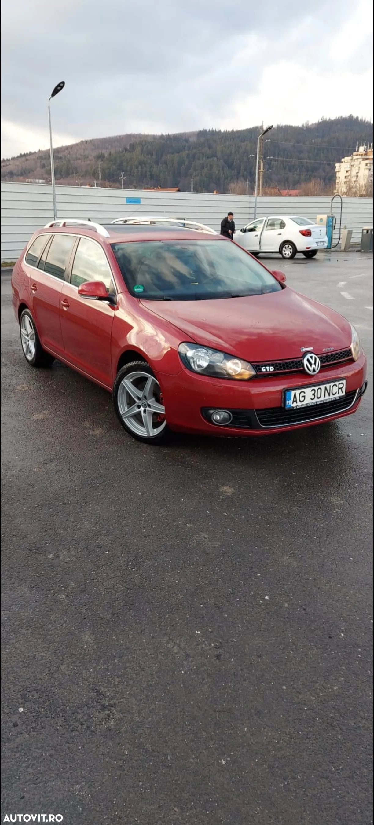 Volkswagen Golf 2.0 TDI Comfortline - 1