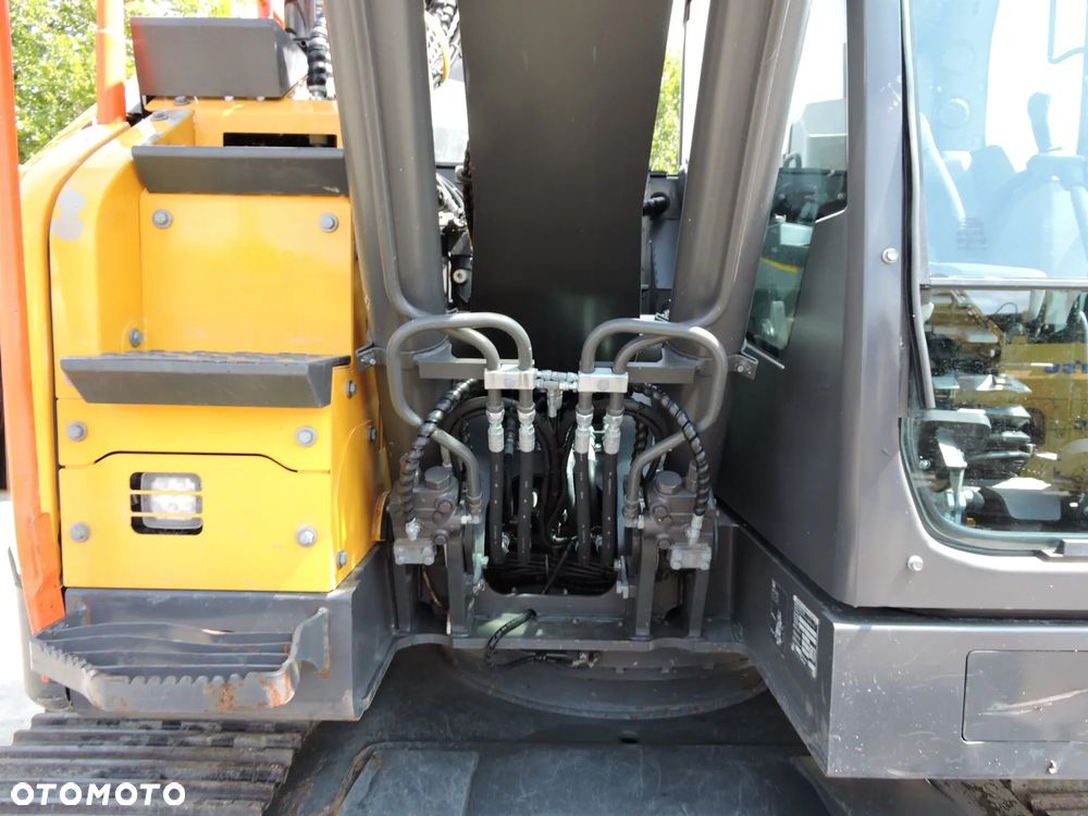 Volvo ECR145 - 18