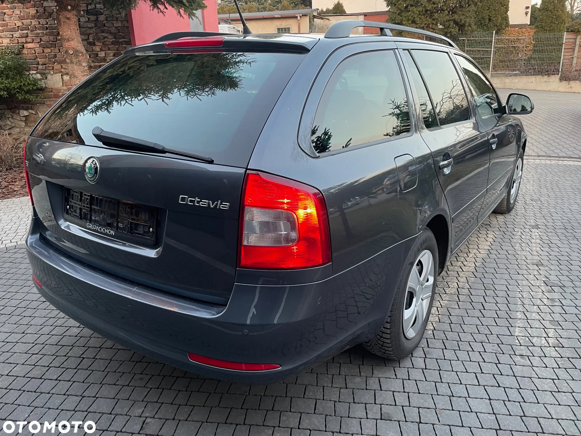 Skoda Octavia 1.4 TSI Ambiente - 9