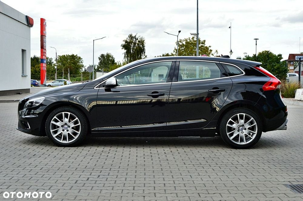 Volvo V40 D2 Drive-E R-Design Kinetic - 6