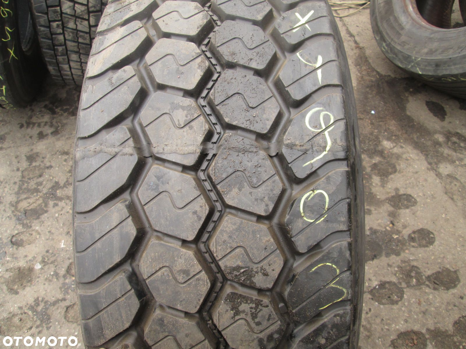 385/55R22,5 Bieżnikowana BRIDGESTONE M-TRAILER 001. Opony ciężarowe - 2