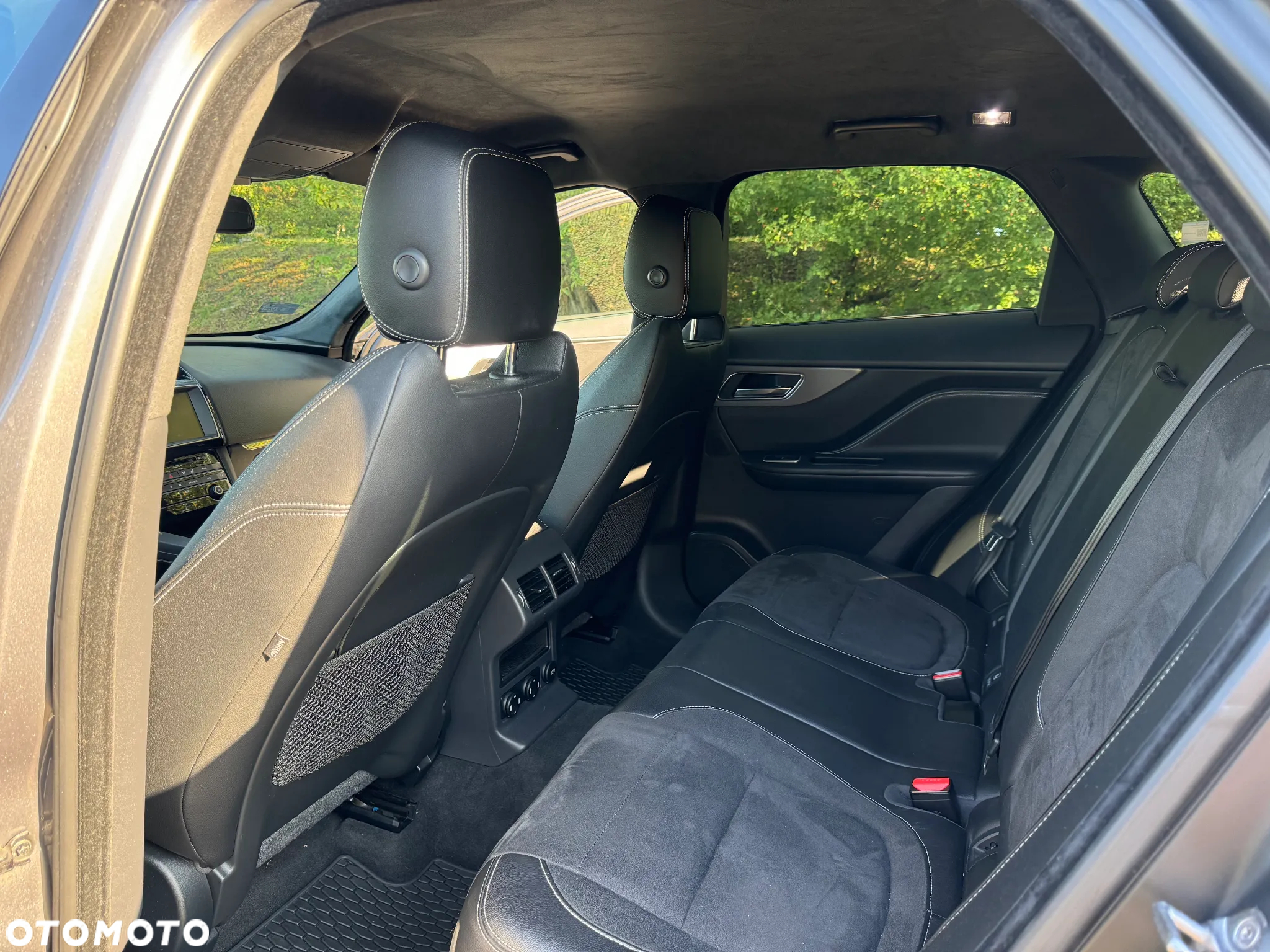 Jaguar F-Pace 3.0 TDV6 AWD Pure - 33