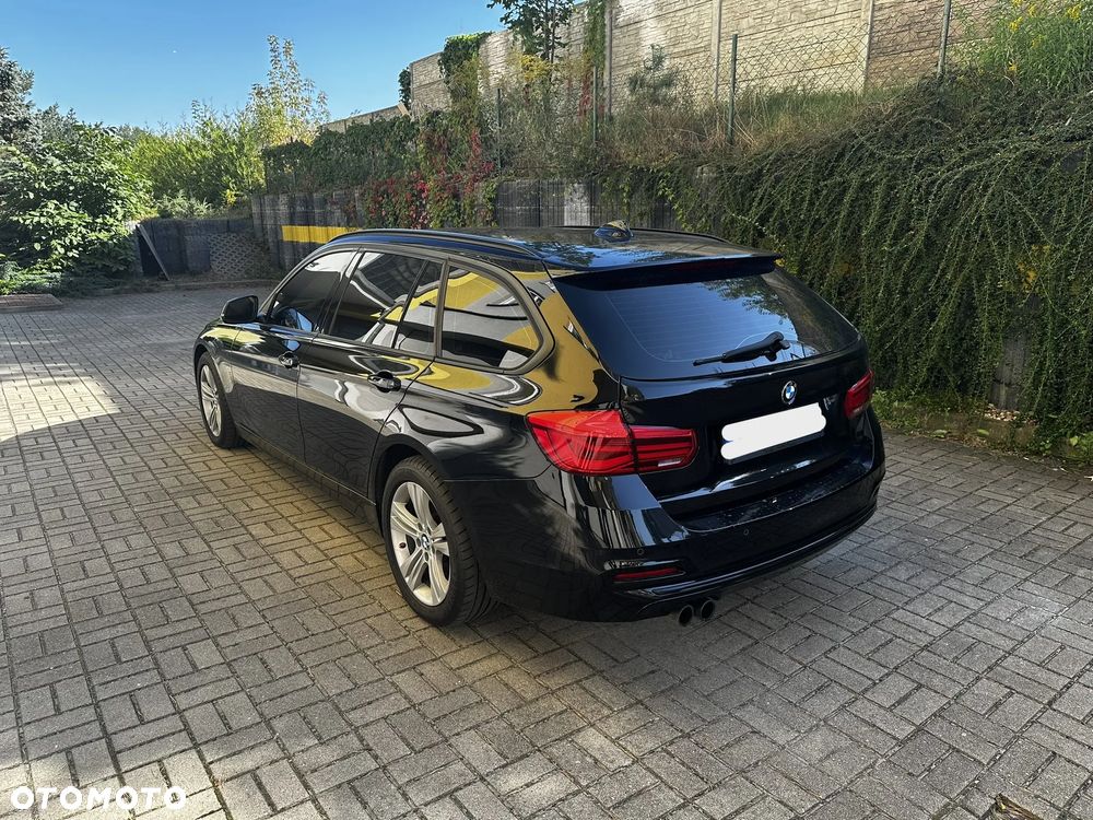 BMW Seria 3 320i Sport Line Shadow - 4