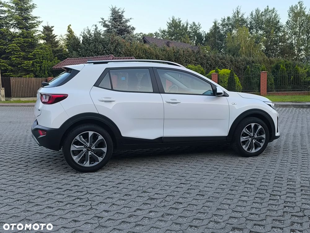 Kia Stonic - 4