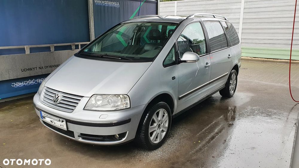 Volkswagen Sharan 1.9 TDI Automatik Highline - 3