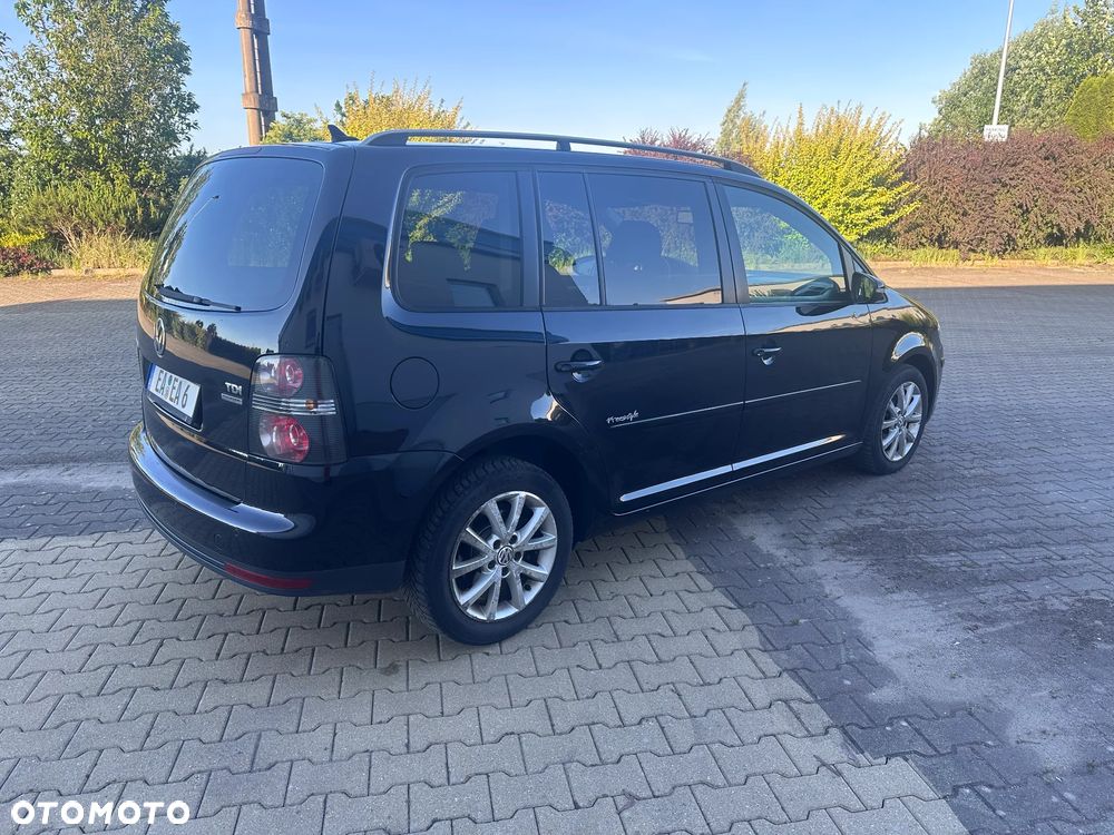 Volkswagen Touran 1.9 TDI Freestyle - 7