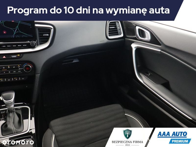Kia ProCeed - 10