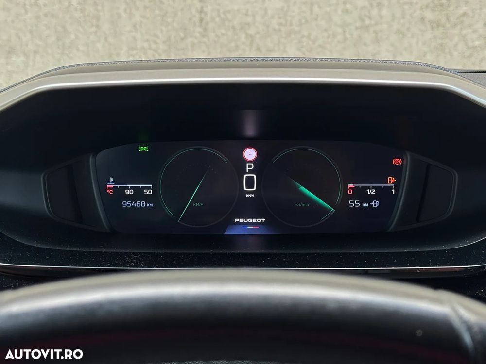 Peugeot 308 1.2 L PureTech Turbo S&S EAT8 Allure Pack - 33
