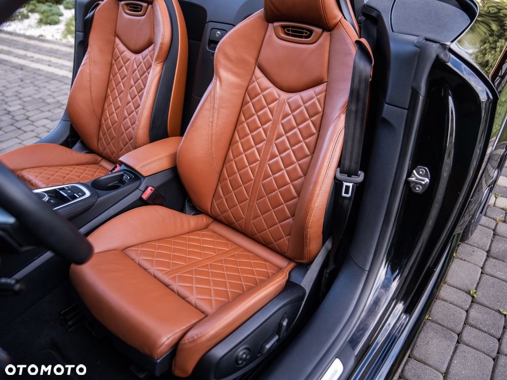 Audi TT Coupé 2.0 TFSI quattro S tronic - 26