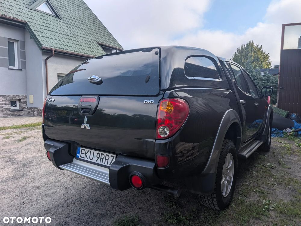 Mitsubishi L200 - 4
