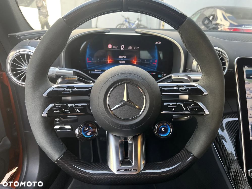 Mercedes-Benz SL 63 4Matic+ SPEEDSHIFT MCT 9G - 12