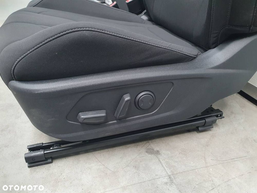FOTELE KANAPA WNĘTRZE BOCZKI KOMPLET HYUNDAI ELANTRA VII EUROPA 2023 - 14