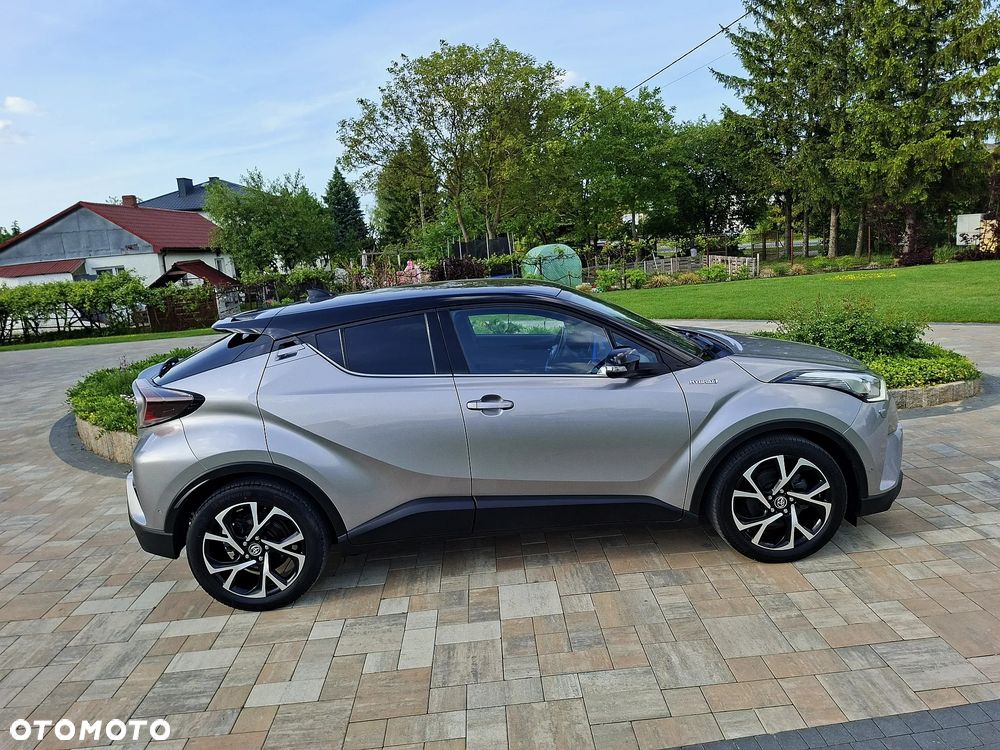 Toyota C-HR - 12