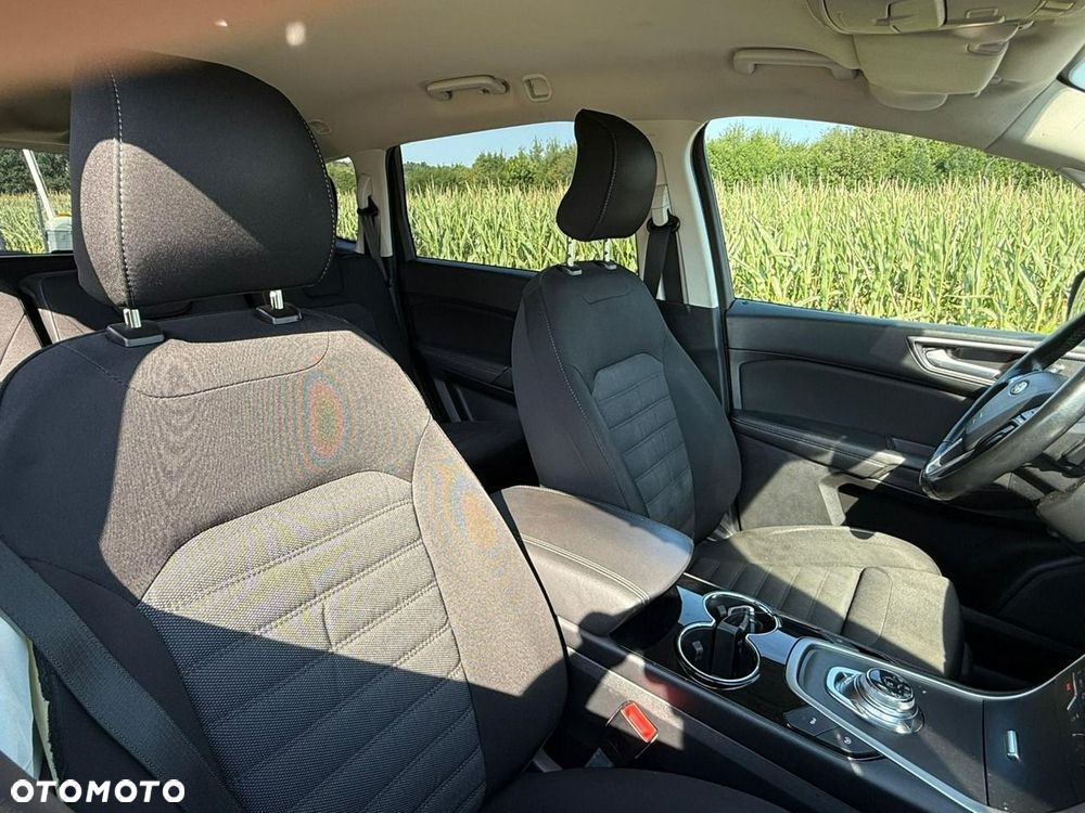Ford S-Max - 20