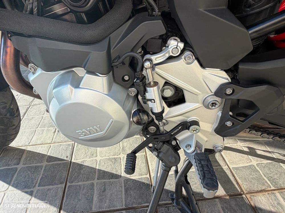 BMW F 750 GS Triple Black - 15