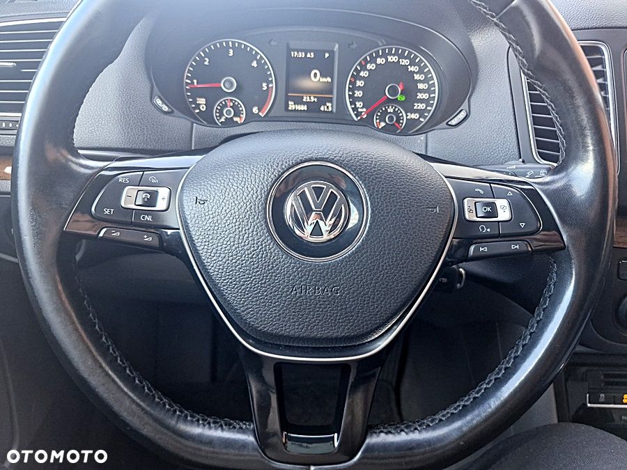Volkswagen Sharan 2.0 TDI BMT Highline DSG - 16