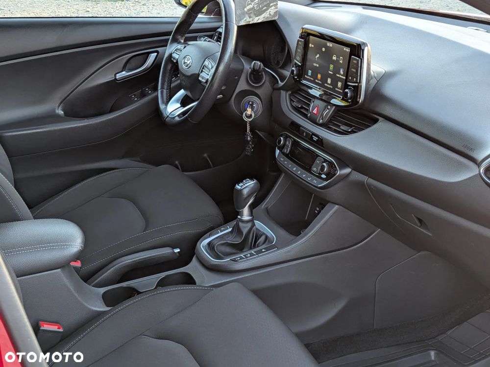 Hyundai i30 1.4 T-GDI Premiere Style - 25