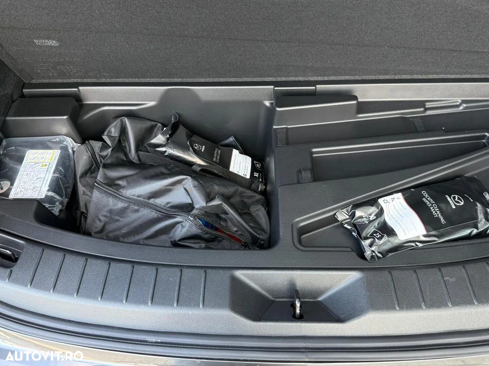 Mazda CX-80 3.3 e-Skyactiv AT8 AWD MHEV Homura Plus - 13