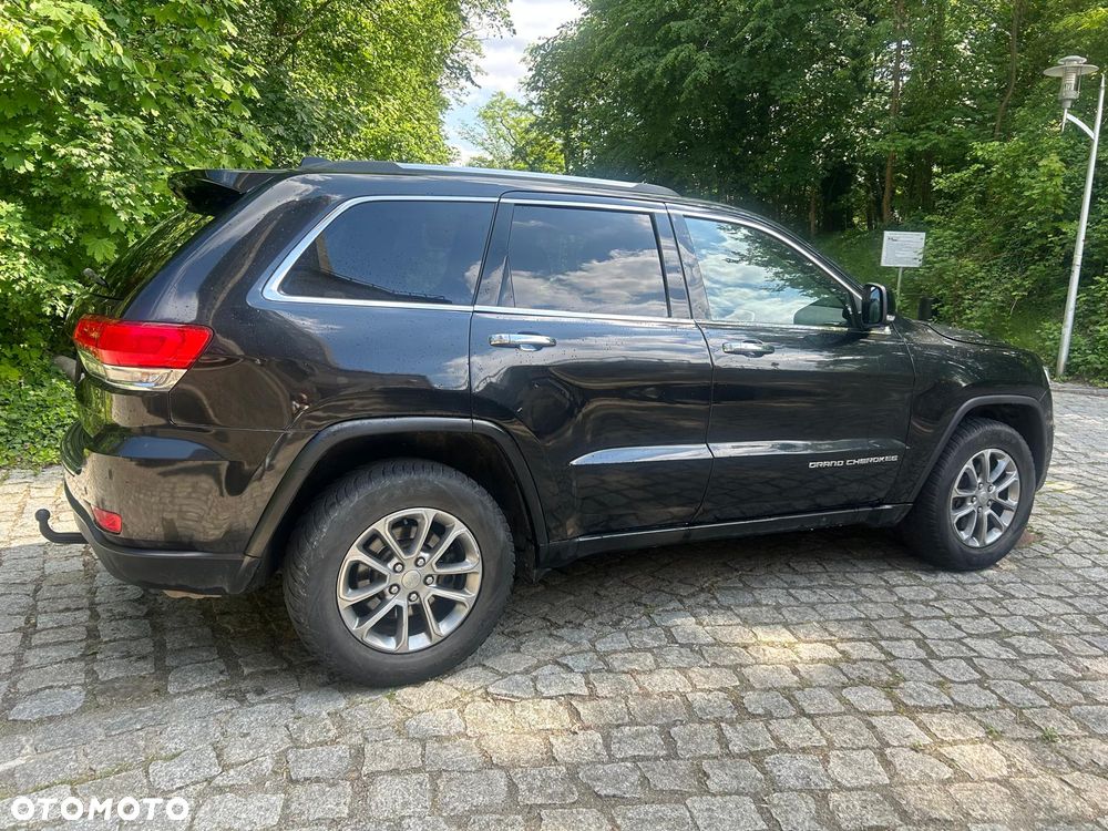 Jeep Grand Cherokee 3.0I CRD Laredo - 8