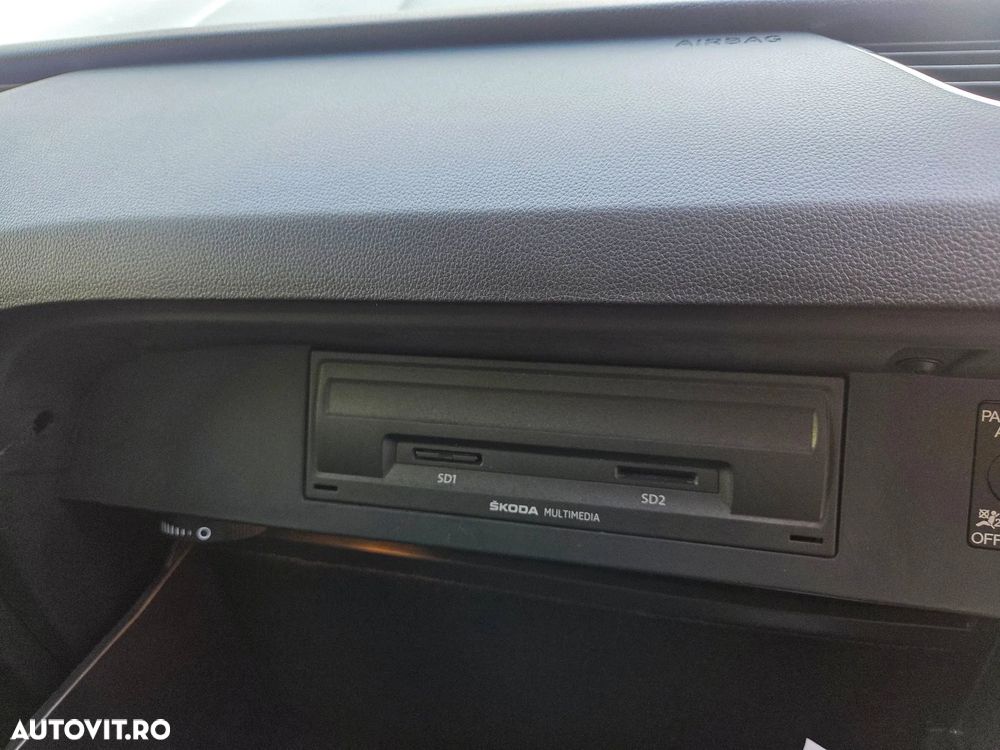 Skoda Octavia 1.6 TDI (Green tec) DSG Style - 26