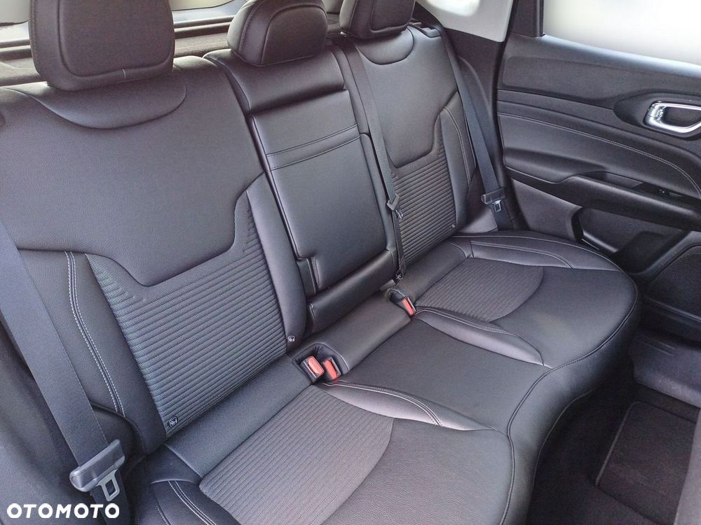 Jeep Compass 1.5 T4 mHEV Limited FWD S&S DCT - 16