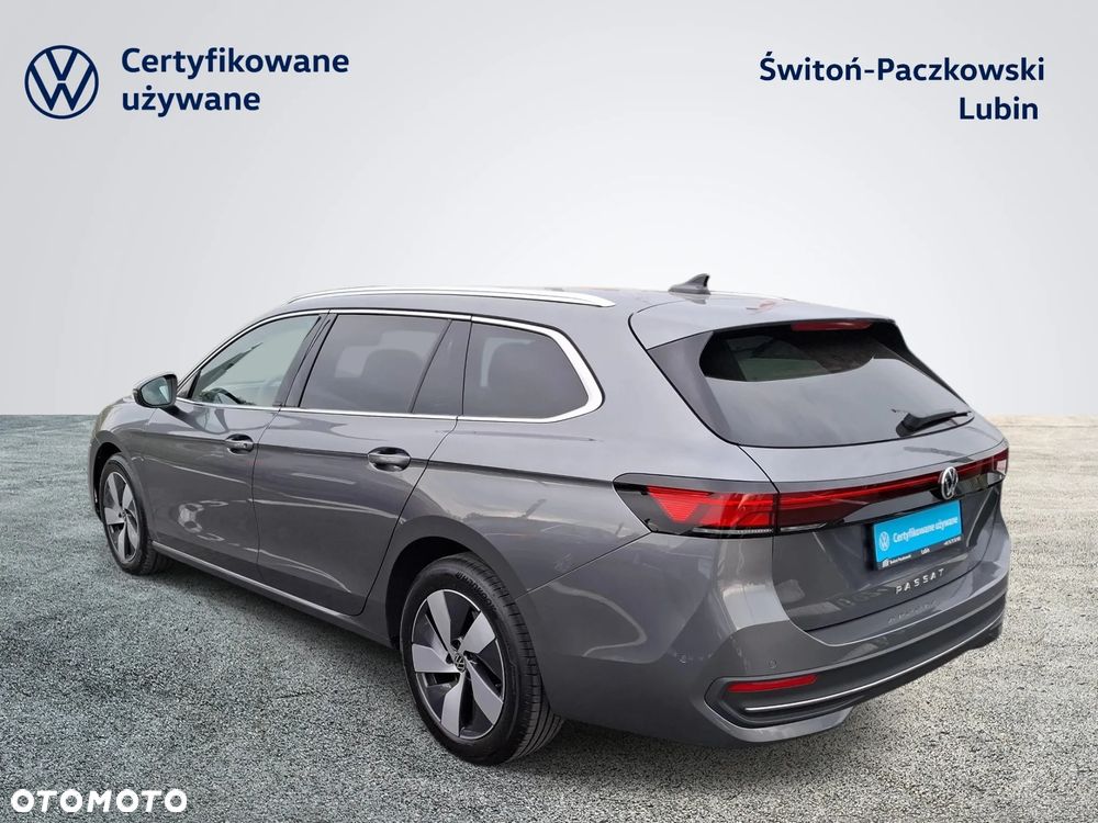 Volkswagen Passat 2.0 TDI SCR Business Plus DSG - 12