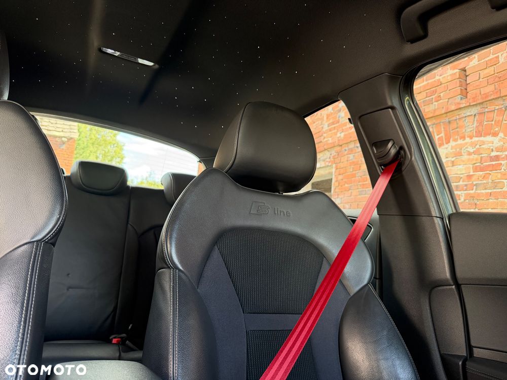 Audi A1 Sportback 1.4 TFSI S tronic S line edition - 27