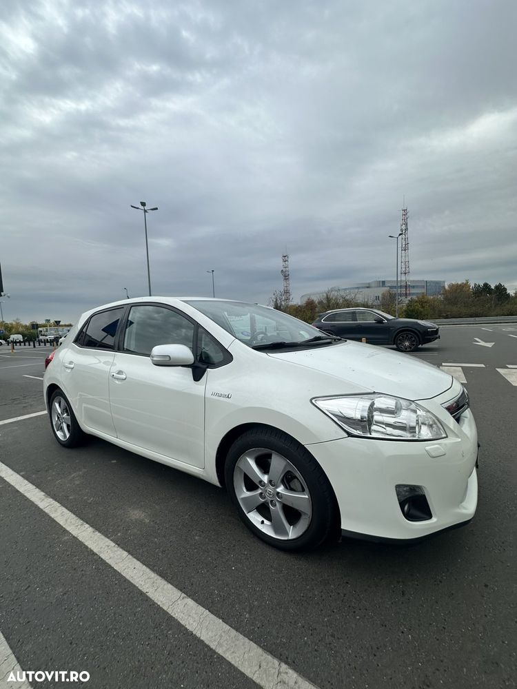 Toyota Auris - 5