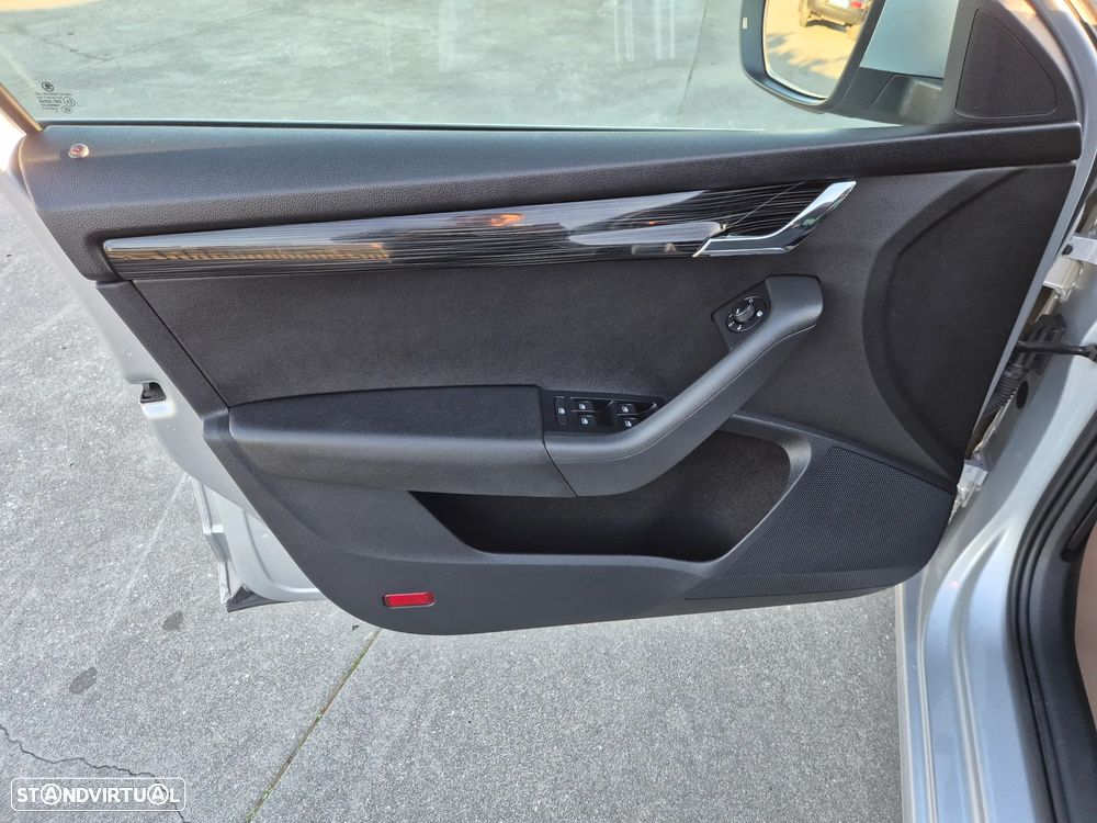 Skoda Octavia Break - 26