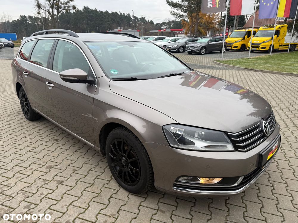 Volkswagen Passat ver-1-4-tsi-bmt-comfortline - 11