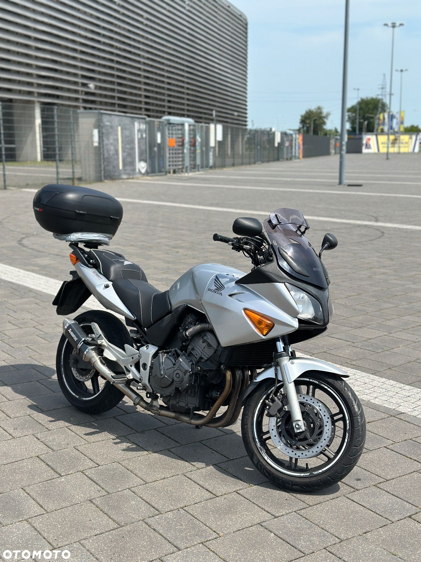 Honda CBF - 1