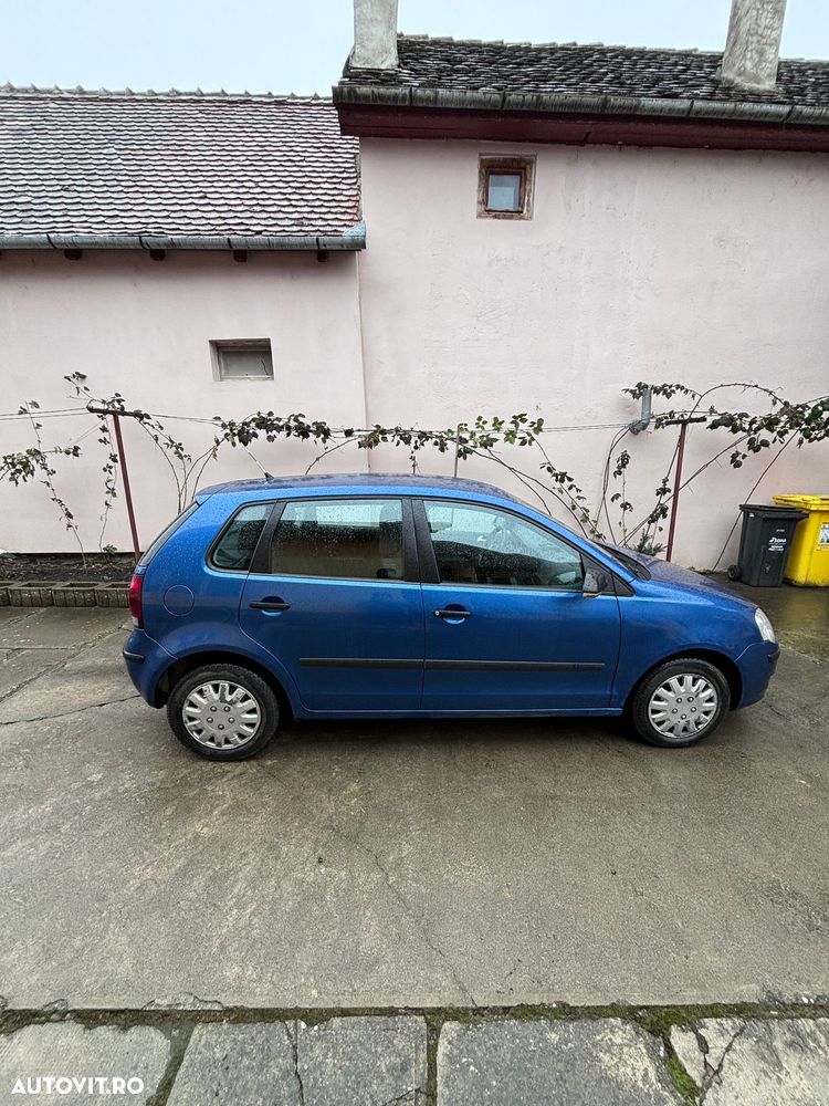 Volkswagen Polo - 9