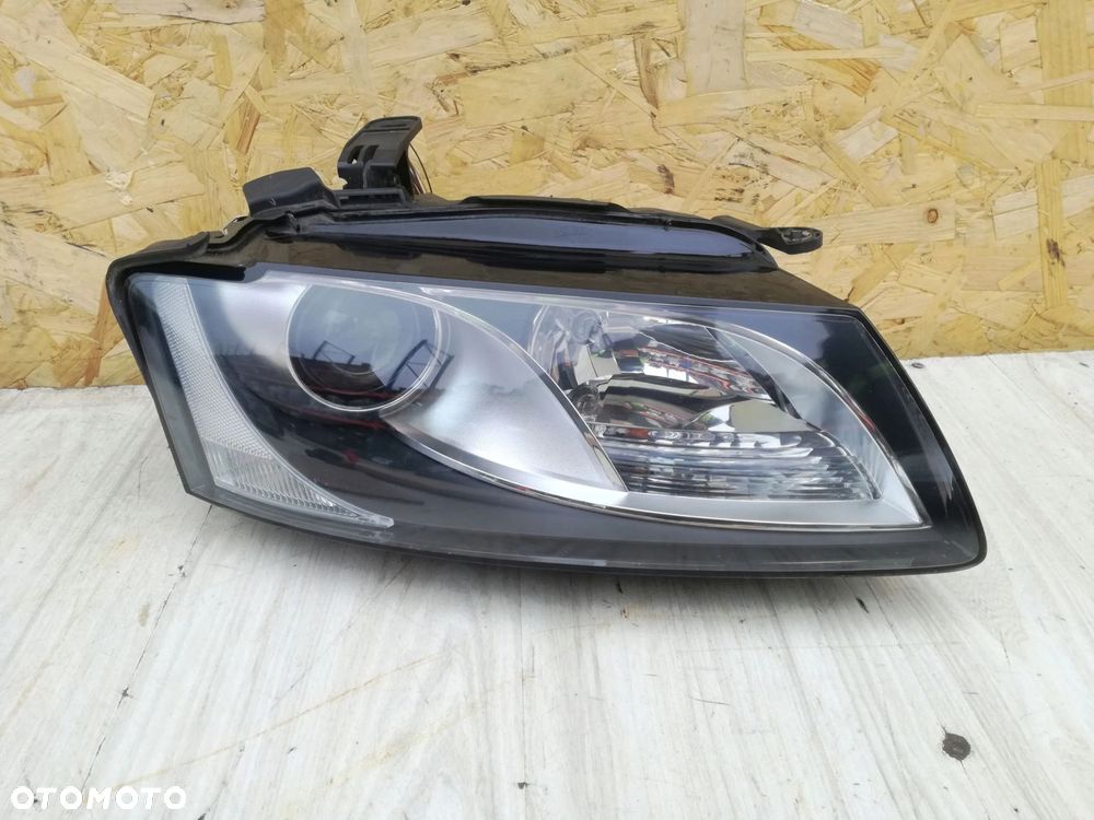 Audi A5 8T lampa reflektor prawa soczewka Anglik 07/11 - 1