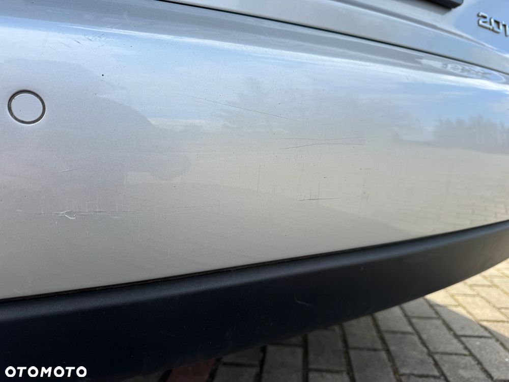 Audi A4 Limousine - 16