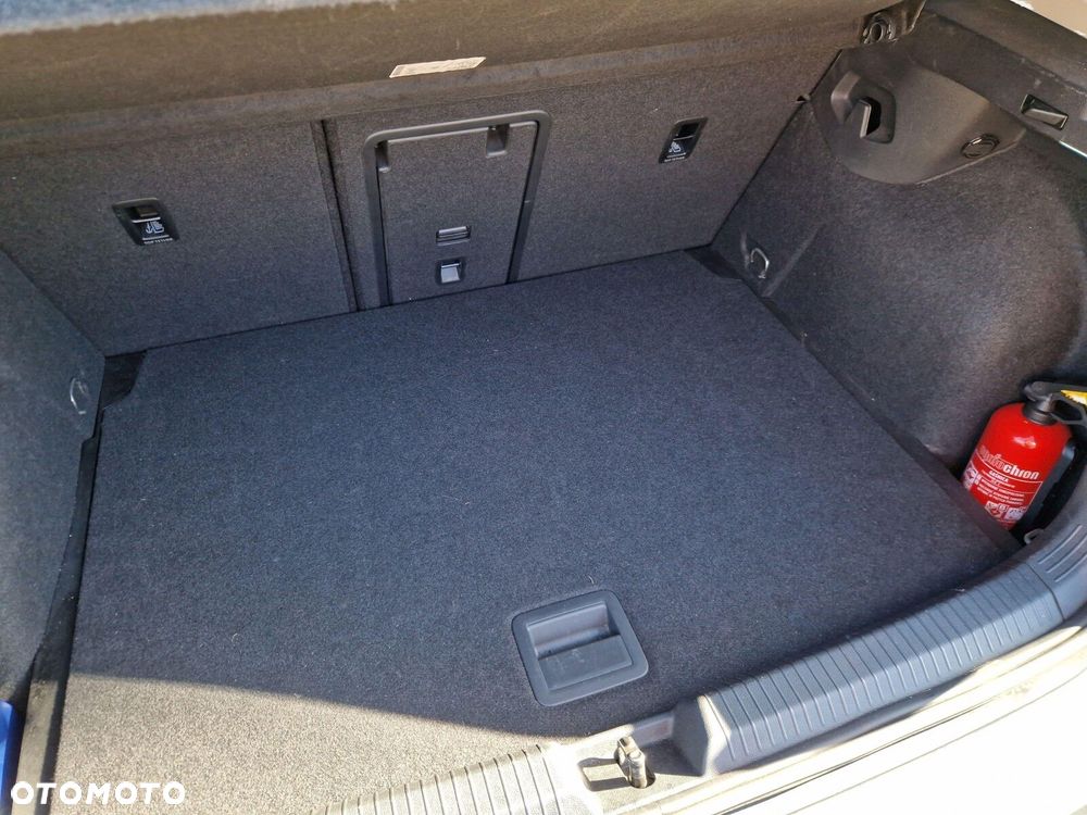 Volkswagen Golf 1.5 TSI EVO Style - 14