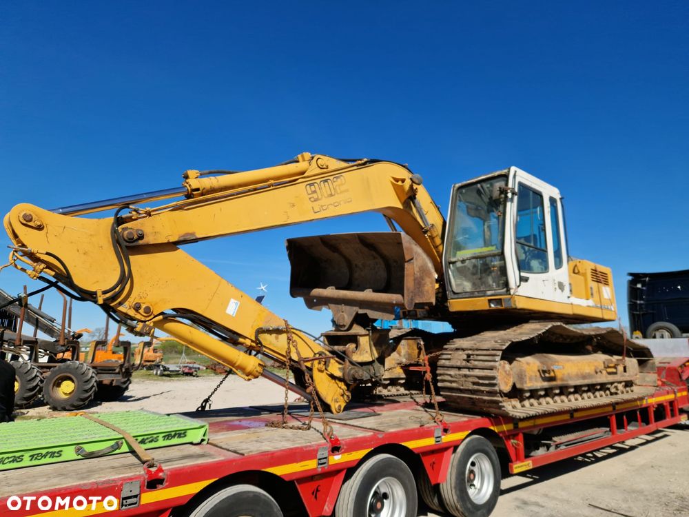 Liebherr R902HDS - 14