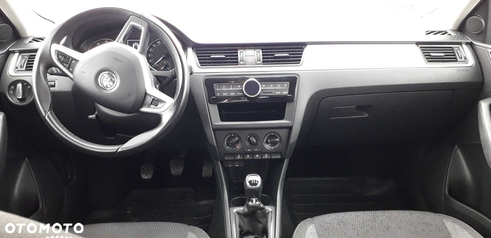 Skoda RAPID - 6