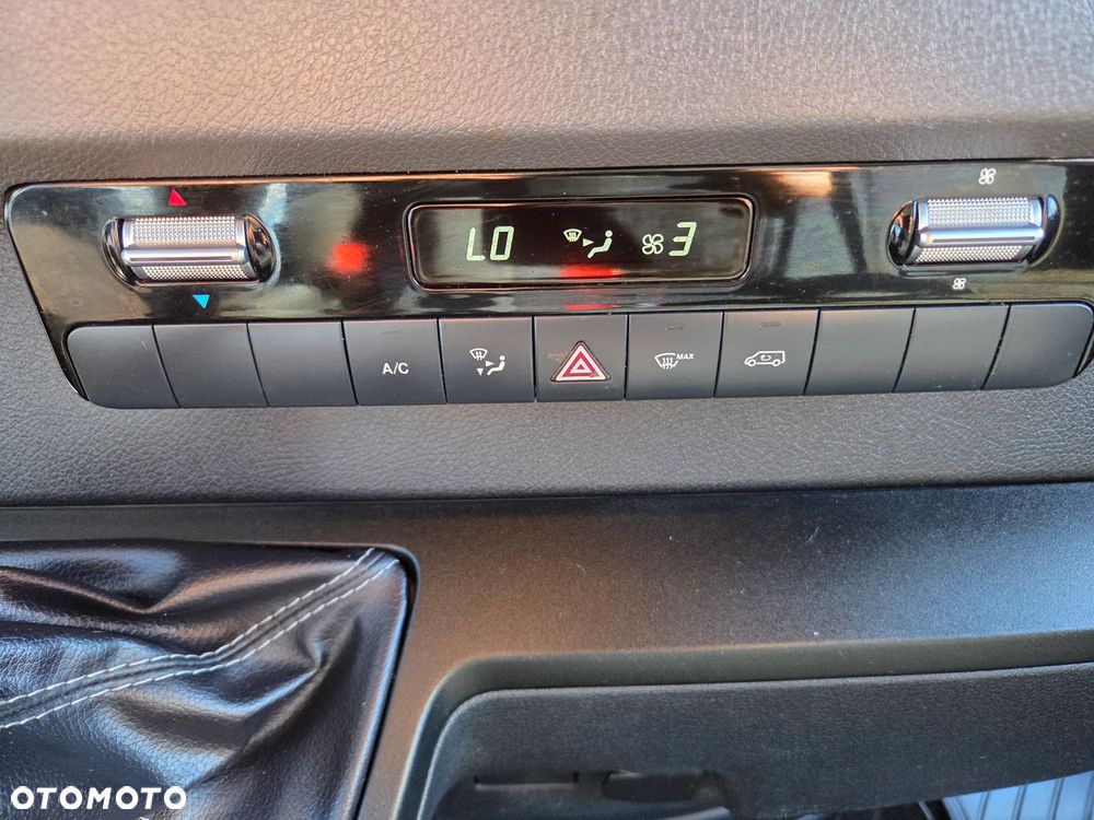 Mercedes-Benz Sprinter 314 CDI / 140KM / Wywrotka dł: 3.50 / Kufer / Klima / - 27