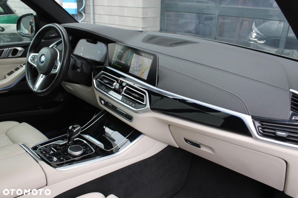 BMW X5 - 7