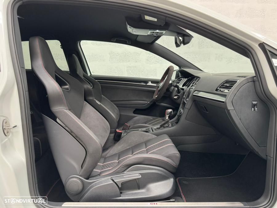 VW Golf GTI Clubsport DSG - 39