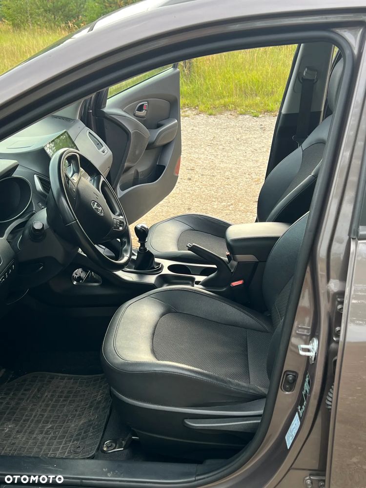 Hyundai ix35 2.0 4WD Trend - 19