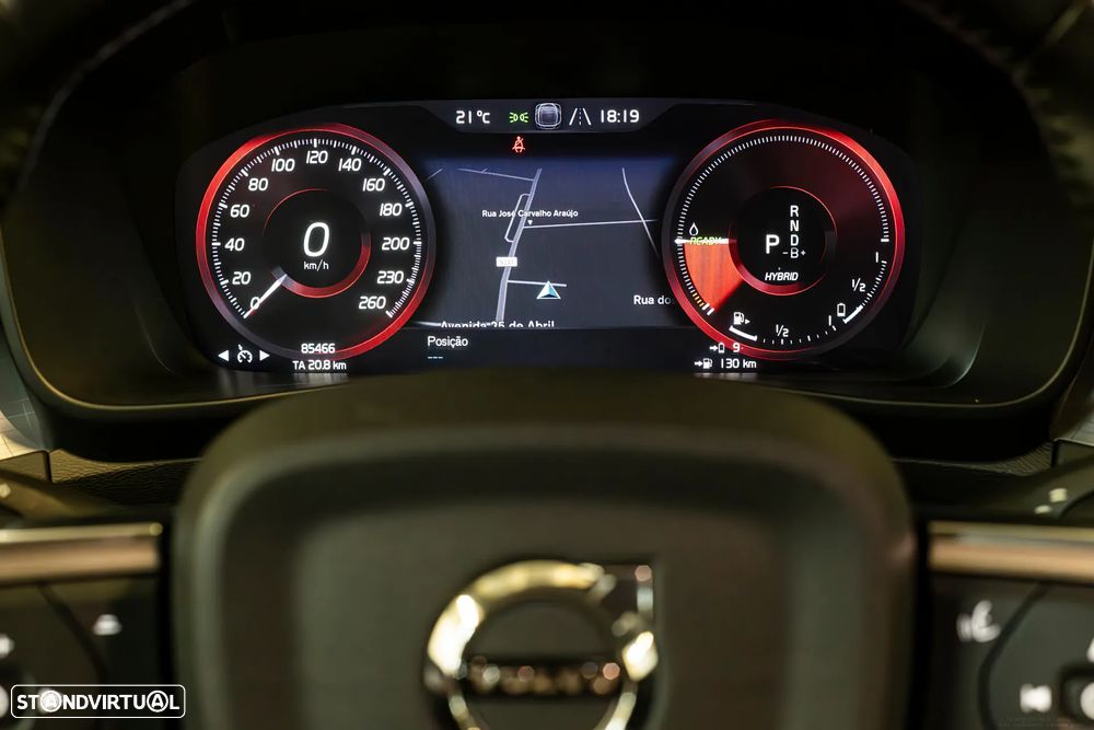 Volvo XC 40 1.5 T5 PHEV Momentum Plus - 14