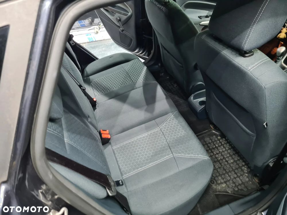 Ford Fiesta 1.25 Titanium - 8