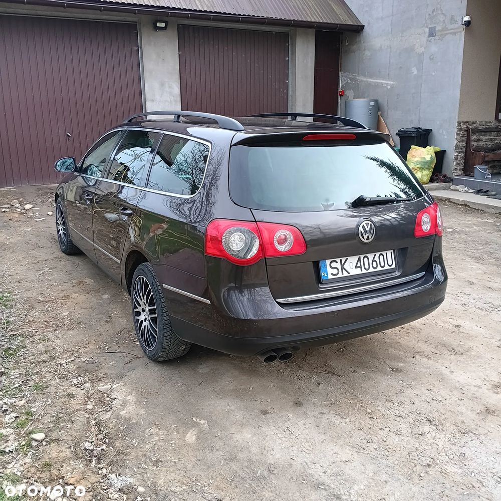 Volkswagen Passat 2.0 TDI DPF Comfortline DSG - 4