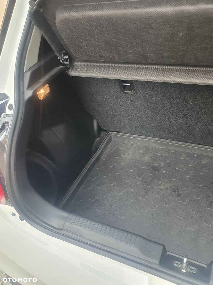 Suzuki Swift - 6