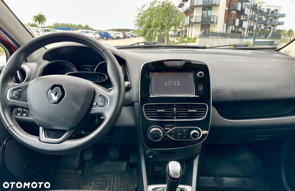Renault Clio 1.2 16V Limited - 25