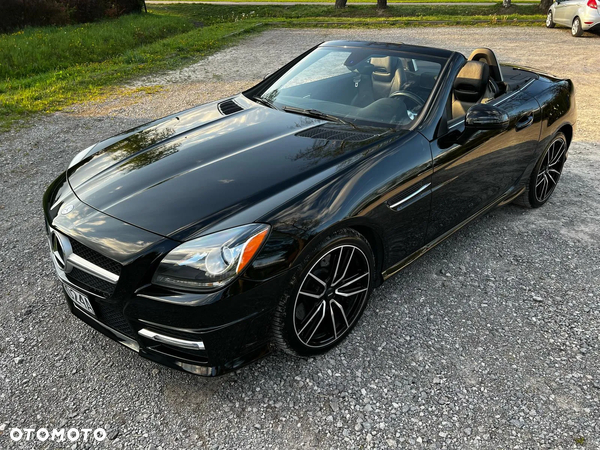 Mercedes-Benz SLK 250 (BlueEFFICIENCY) 7G-TRONIC