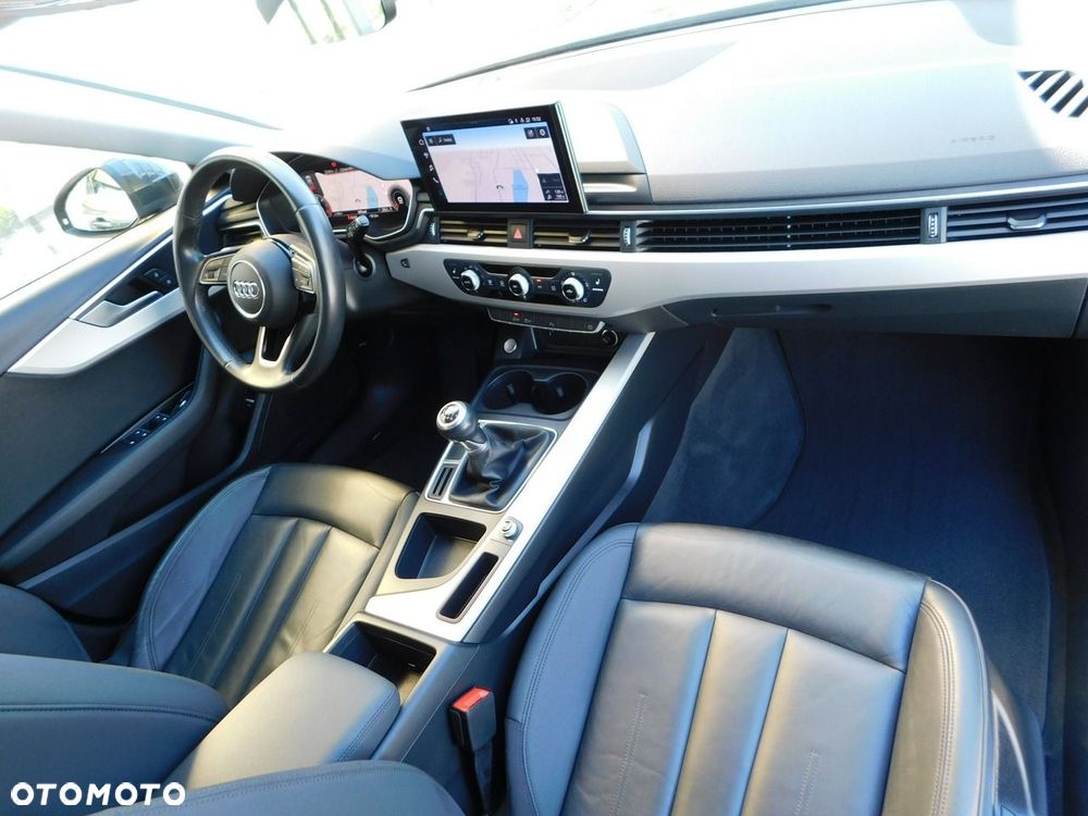 Audi A4 Avant - 9